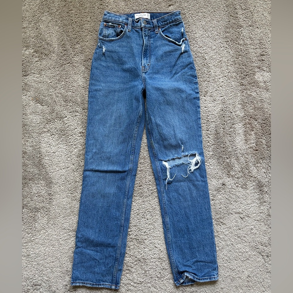 Abercrombie & Fitch High-Rise Blue Distressed Women’s Jeans
